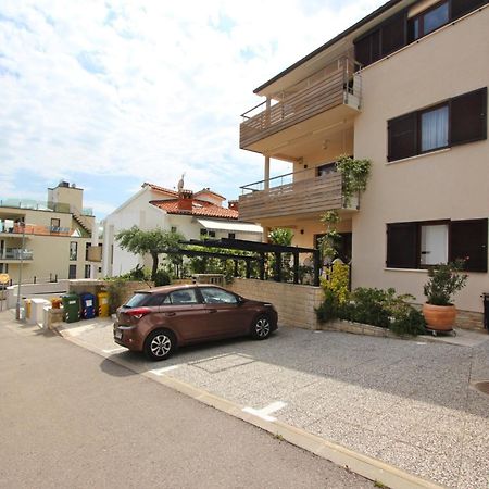 Apartments Makado ロヴィニ エクステリア 写真