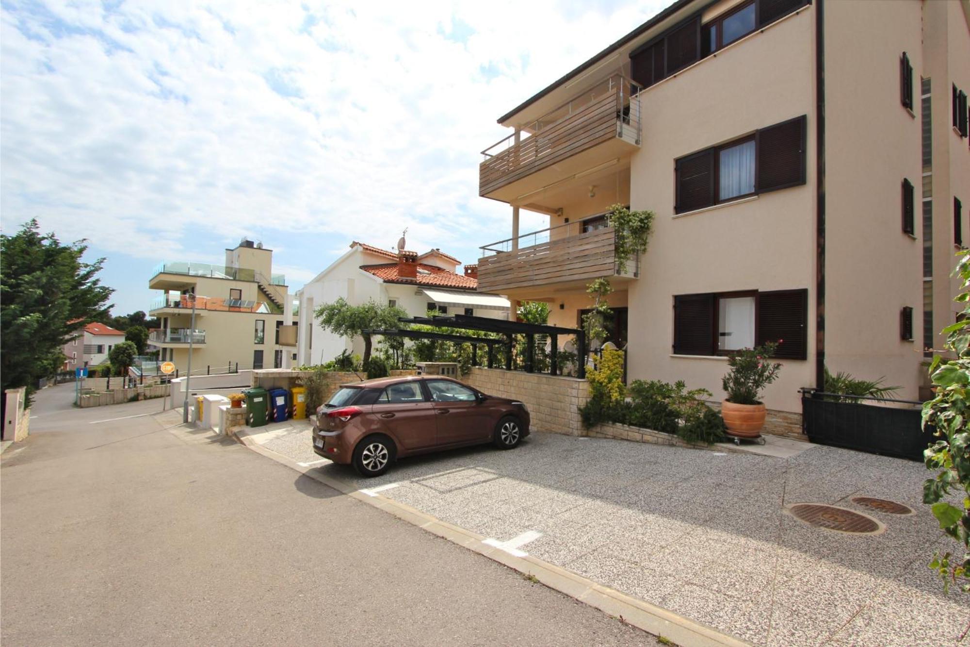Apartments Makado ロヴィニ エクステリア 写真