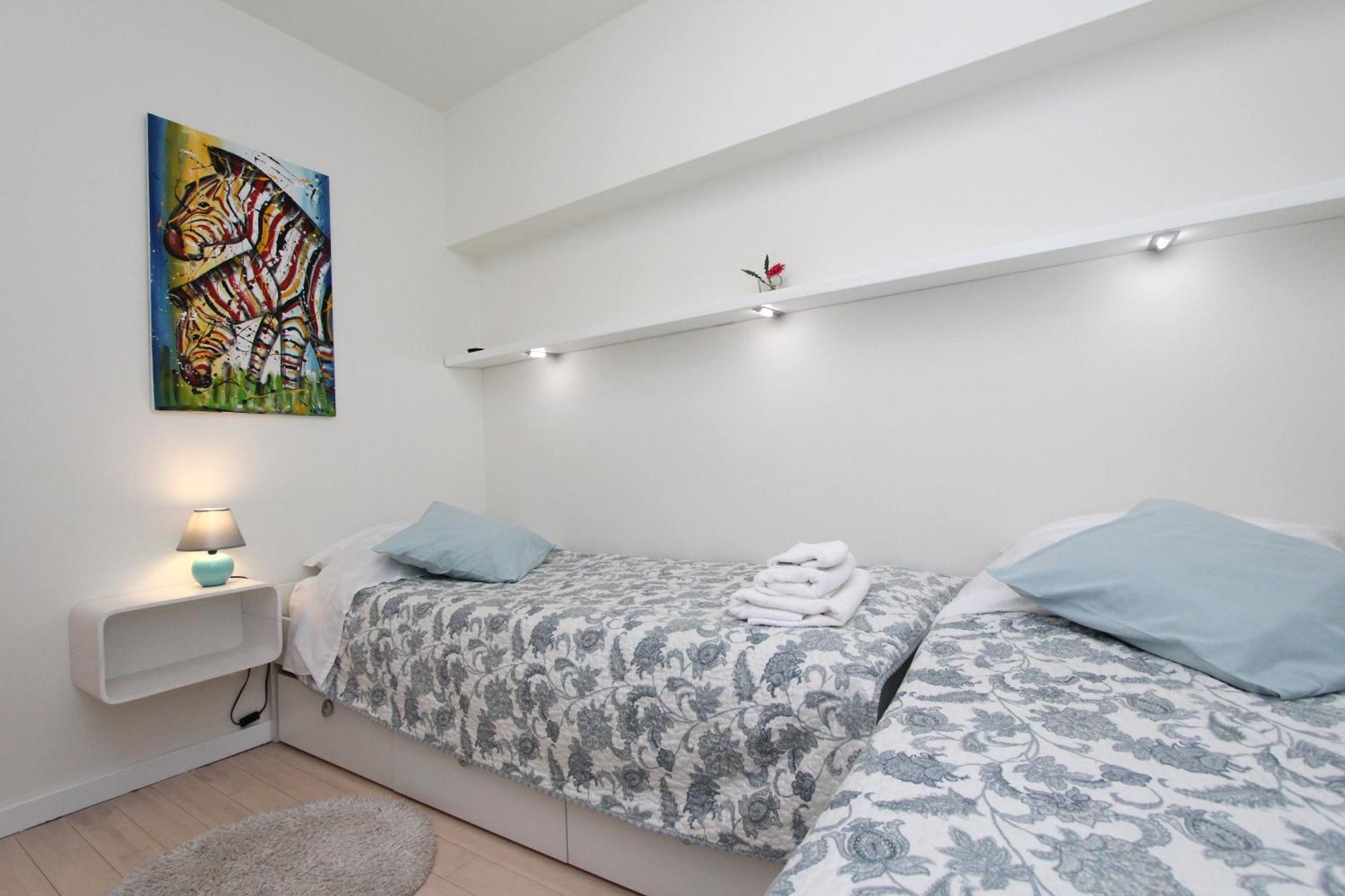 Apartments Makado ロヴィニ エクステリア 写真