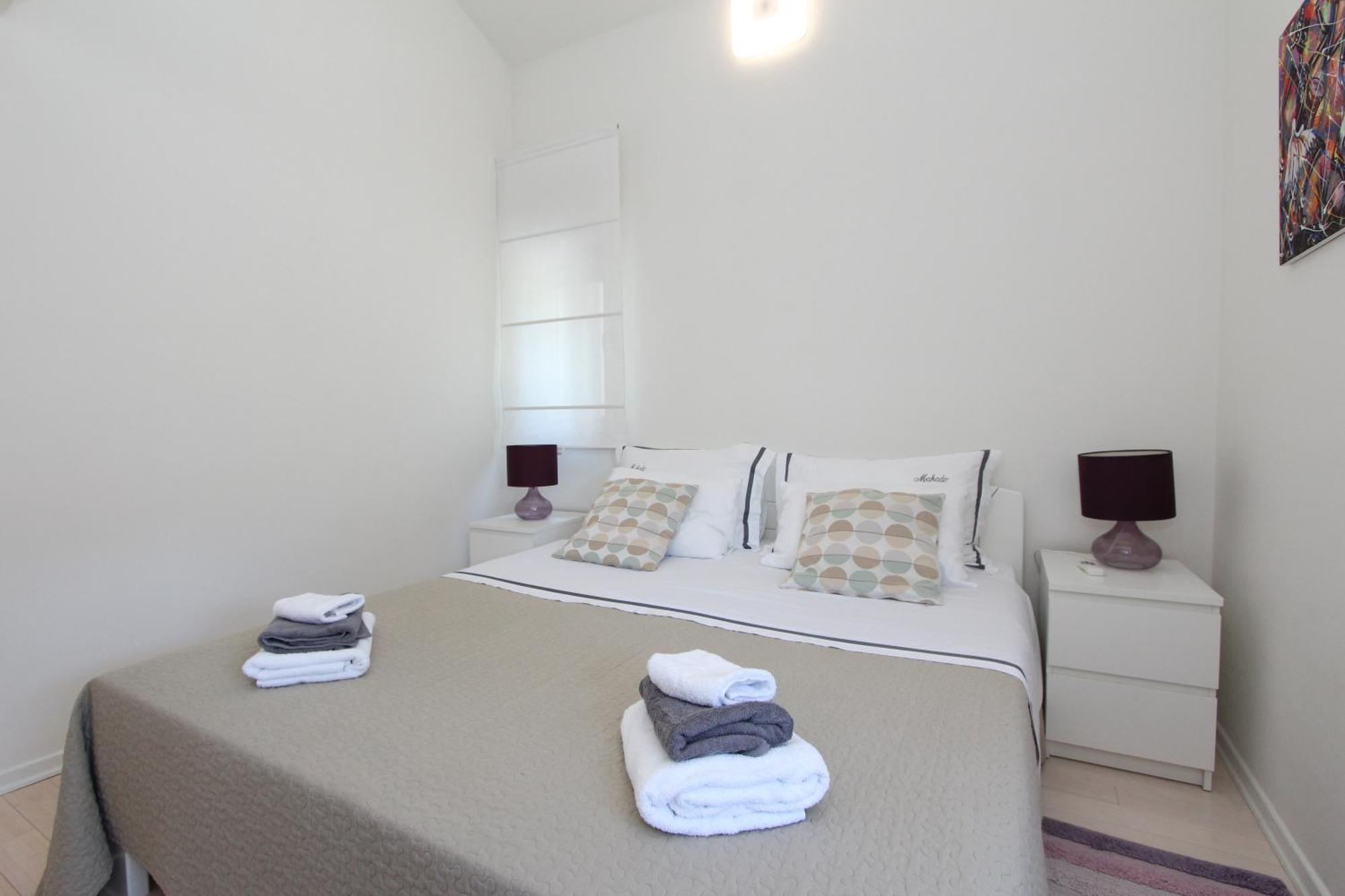 Apartments Makado ロヴィニ エクステリア 写真